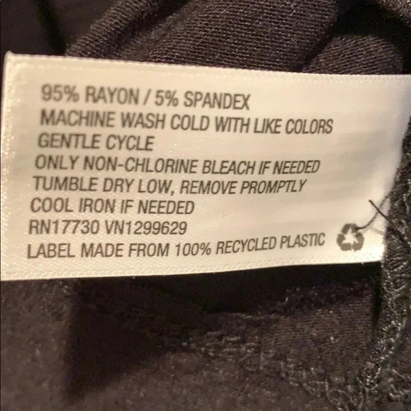 Knox Rose Sparkle and Shine Crewneck T-Shirt - Picture 10 of 12